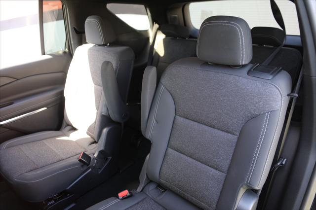 2025 Chevrolet Traverse FWD LT