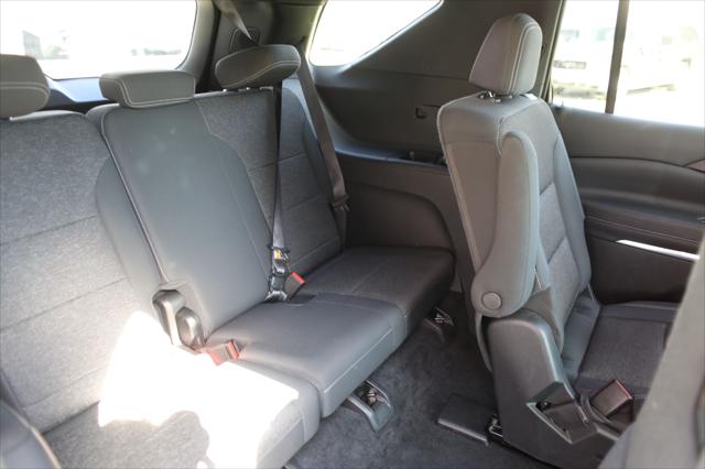 2025 Chevrolet Traverse FWD LT