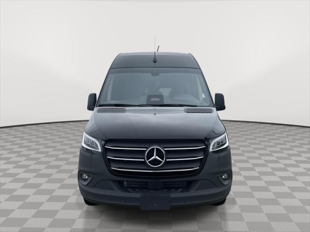 2025 Mercedes-Benz Sprinter 2500 Standard Roof 4-Cyl Diesel HO Select for sale in Omaha, NE