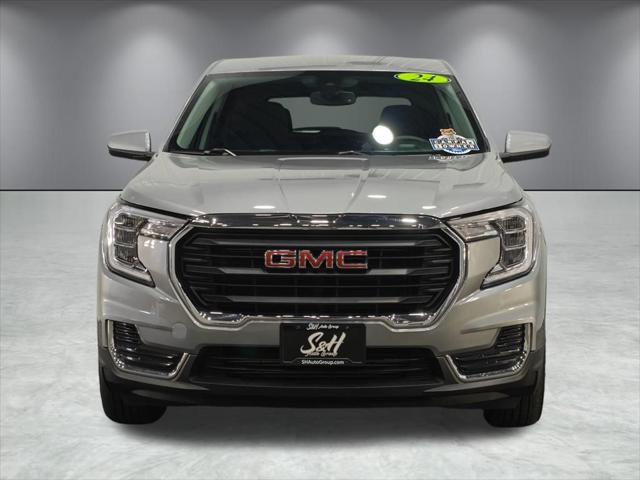 2024 GMC Terrain FWD SLE