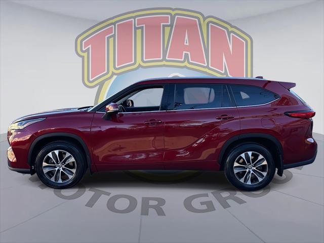 2021 Toyota Highlander XLE [1]