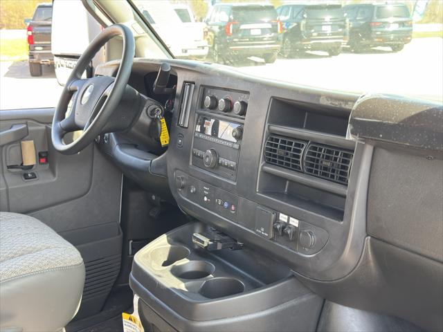 2025 Chevrolet Express Cutaway Work Van