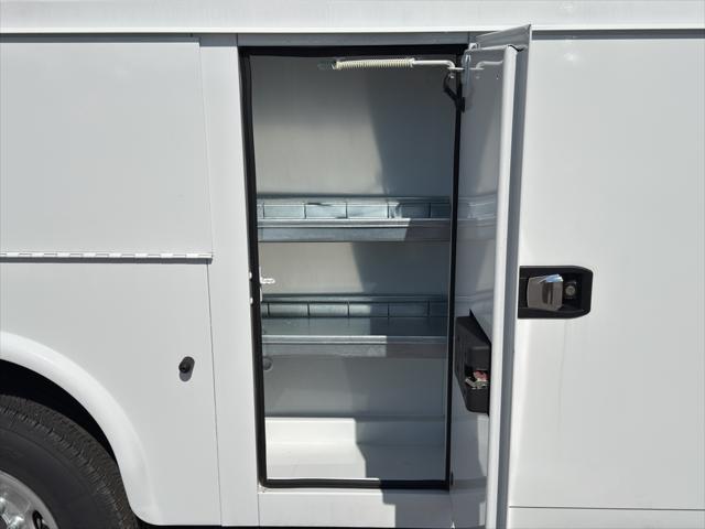 2025 Chevrolet Express Cutaway Work Van
