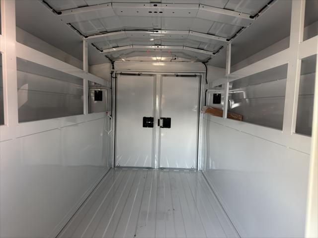 2025 Chevrolet Express Cutaway Work Van