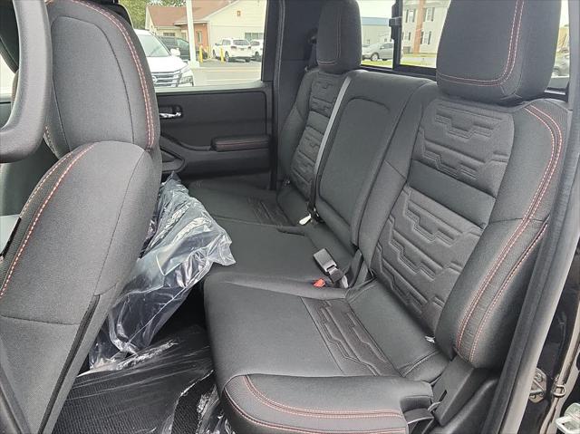 2025 Nissan Frontier Crew Cab PRO-4X 4x4