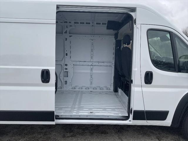 2026 Ram ProMaster Cargo Van Tradesman High Roof 159" WB w/Pass Seat