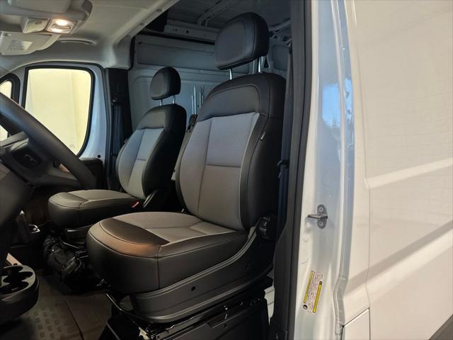 2026 RAM ProMaster 2500 RAM PROMASTER 2500 SLT CARGO VAN HIGH ROOF 159 WB