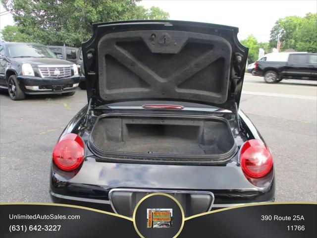 2003 Ford Thunderbird Premium