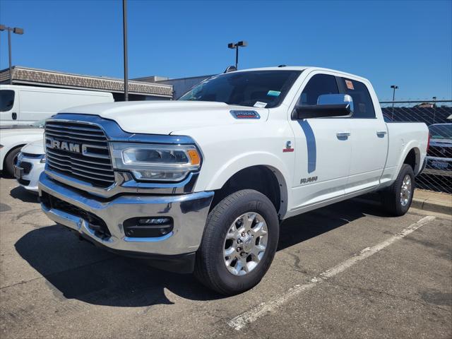 2020 RAM 2500 Laramie Crew Cab 4X4 64 Box