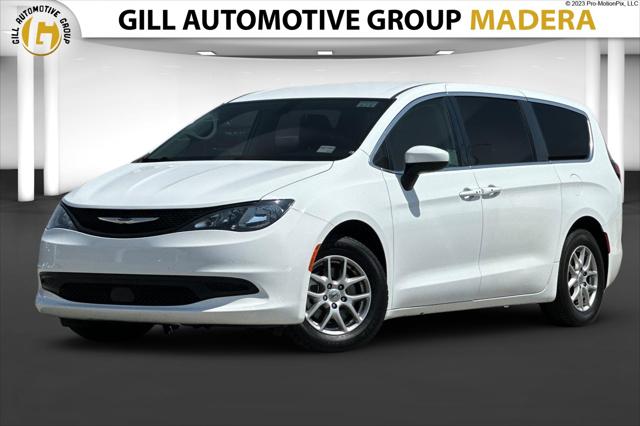 2022 Chrysler Voyager LX 2022 Chrysler Voyager LX