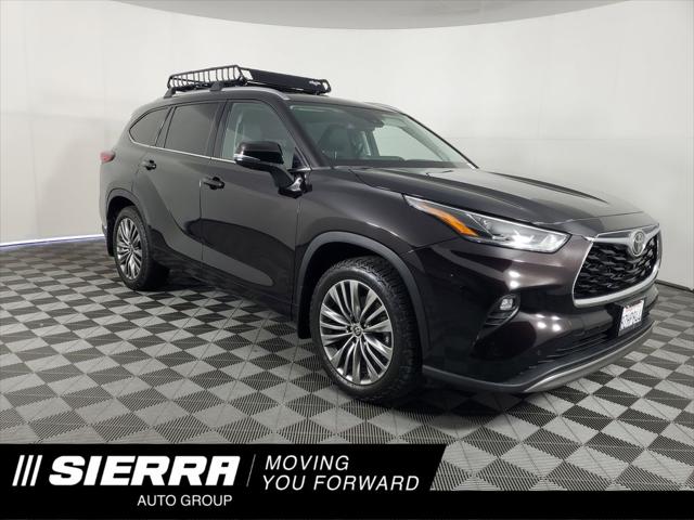 2022 Toyota Highlander Platinum