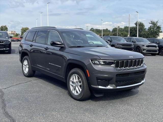 2025 Jeep Grand Cherokee GRAND CHEROKEE L LAREDO X 4X4