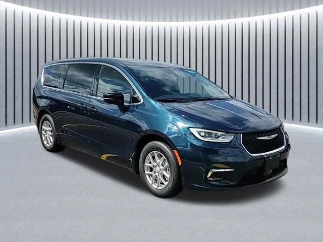 2025 Chrysler Pacifica PACIFICA SELECT