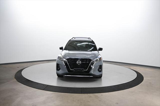 2021 Nissan Kicks SR Xtronic CVT