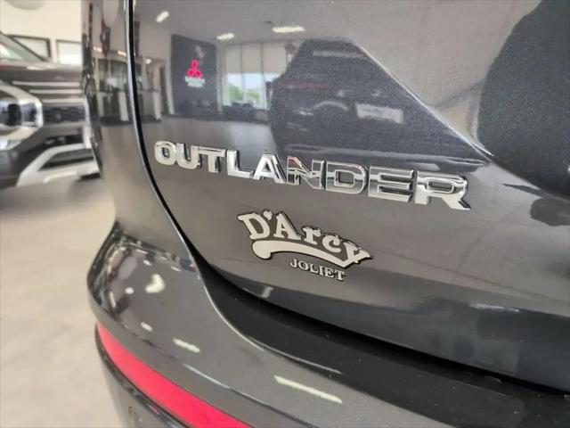 2025 Mitsubishi Outlander PHEV SE S-AWC