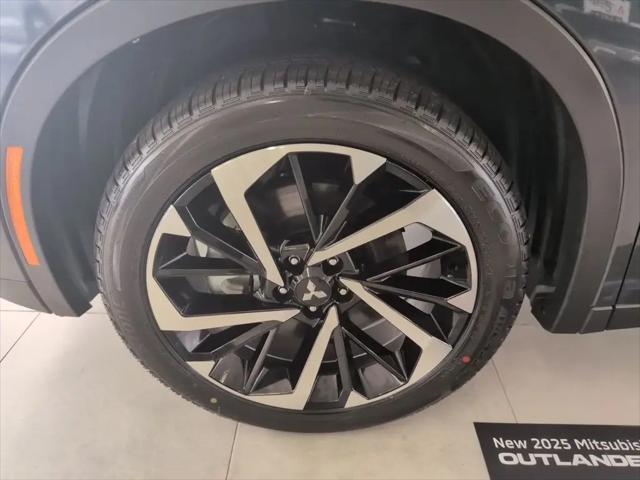 2025 Mitsubishi Outlander PHEV SE S-AWC