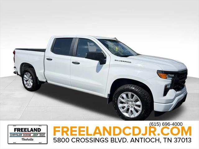 2023 Chevrolet Silverado 1500 4WD Crew Cab Short Bed Custom