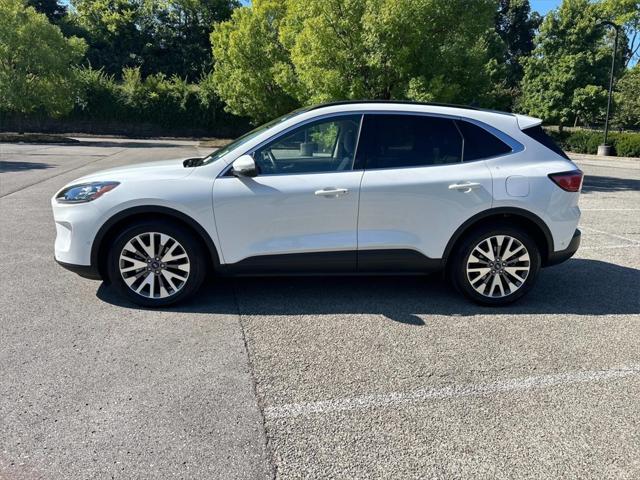 2020 Ford Escape Titanium Hybrid