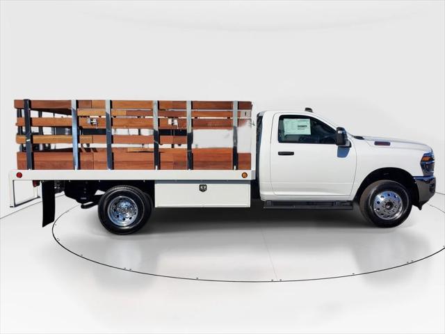 2026 RAM Ram 3500 Chassis Cab RAM 3500 TRADESMAN CHASSIS REGULAR CAB 4X2 84 CA