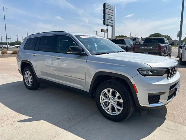 2023 Jeep Grand Cherokee L Limited 4x4 2023 Jeep Grand Cherokee L Limited 4x4