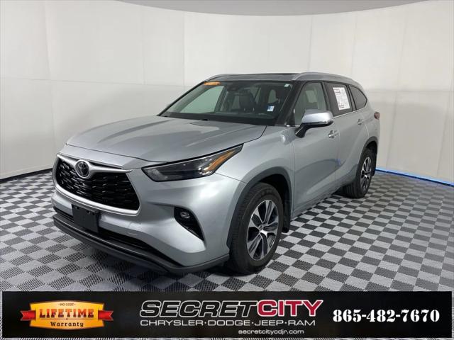 2022 Toyota Highlander XLE 2022 Toyota Highlander XLE