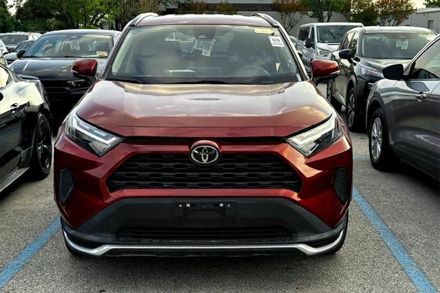 2023 Toyota RAV4 XLE