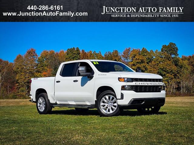 2021 Chevrolet Silverado 1500 4WD Crew Cab Short Bed Custom