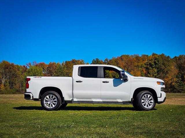 2021 Chevrolet Silverado 1500 4WD Crew Cab Short Bed Custom