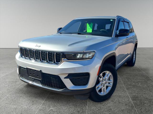 2024 Jeep Grand Cherokee Laredo 4x4 2024 Jeep Grand Cherokee Laredo 4x4