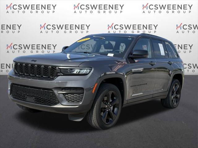 2022 Jeep Grand Cherokee Altitude 4x2