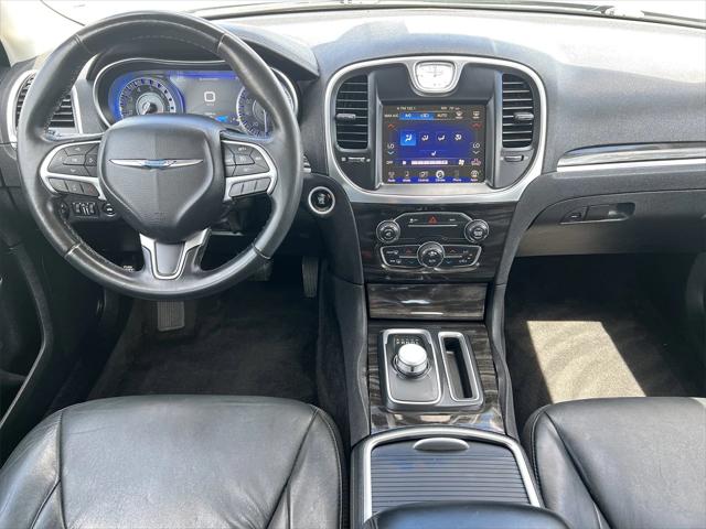 2015 Chrysler 300 Limited