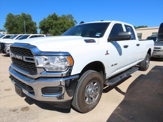 2022 RAM 3500 Tradesman Crew Cab 4x4 8 Box