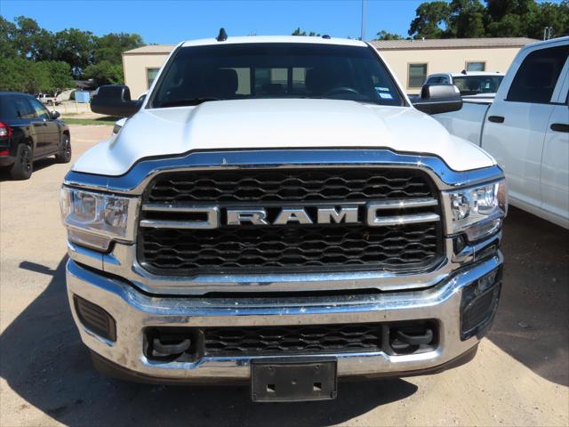 2022 RAM 3500 Tradesman Crew Cab 4x4 8 Box
