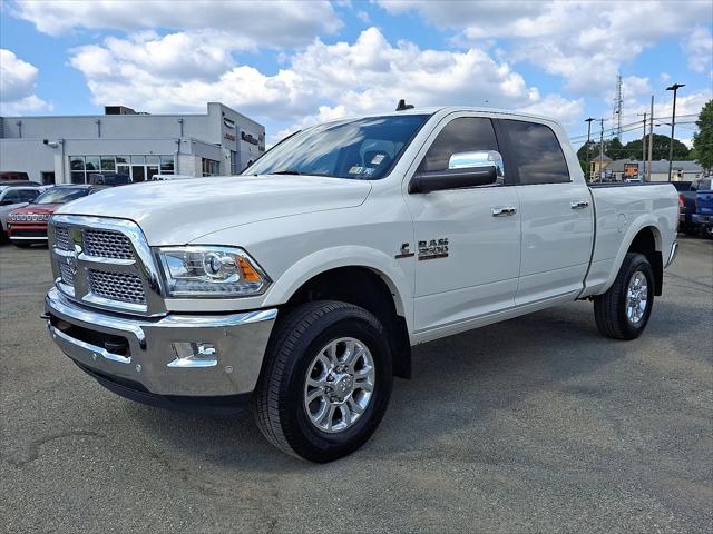 2018 RAM 3500 Laramie Crew Cab 4x4 64 Box 2018 RAM 3500 Laramie Crew Cab 4x4 64 Box