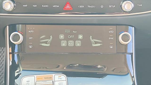 2026 Genesis GV70 2.5T