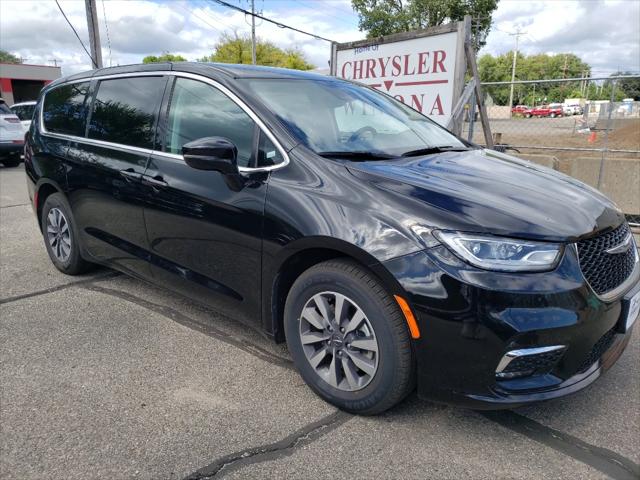 2024 Chrysler Pacifica Hybrid Select 2024 Chrysler Pacifica Hybrid Select