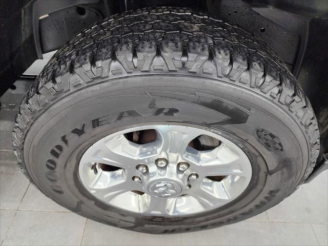 2024 RAM 2500 Big Horn Crew Cab 4x4 64 Box