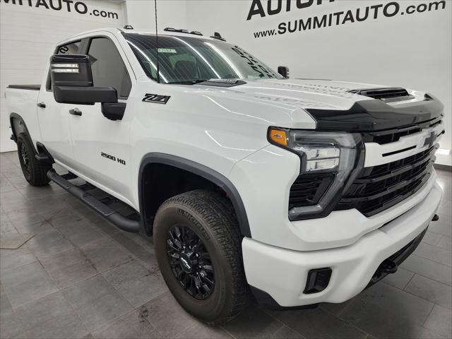 2024 Chevrolet Silverado 2500HD 4WD Crew Cab Standard Bed LT