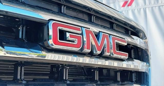 2021 GMC Sierra 1500 4WD Crew Cab Short Box SLE 2021 GMC Sierra 1500 4WD Crew Cab Short Box SLE