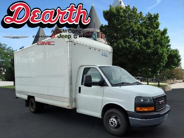 2022 GMC Savana Cutaway Work Van