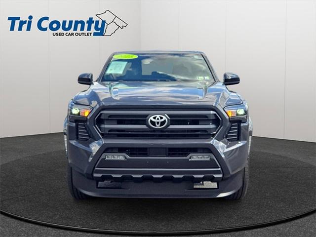 2025 Toyota Tacoma SR5 2025 Toyota Tacoma SR5