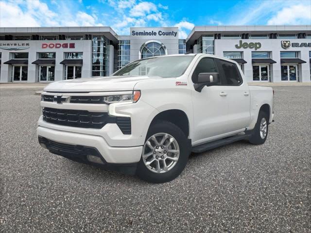 2022 Chevrolet Silverado 1500 4WD Crew Cab Short Bed RST