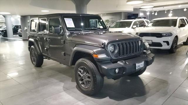 2025 Jeep Wrangler 4-Door Summit 4x4