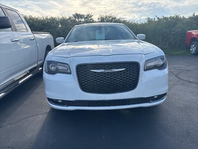 2017 Chrysler 300 300S AWD