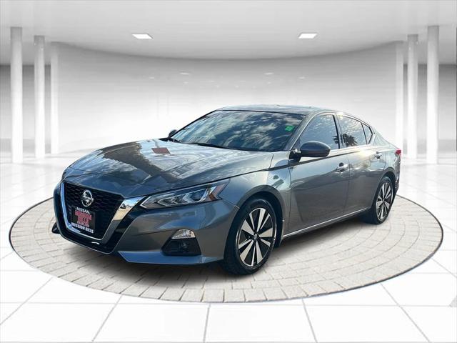 2022 Nissan Altima SL FWD