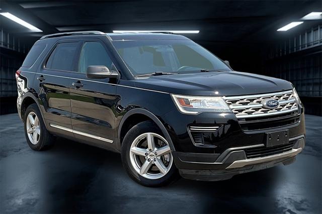 2018 Ford Explorer XLT 2018 Ford Explorer XLT