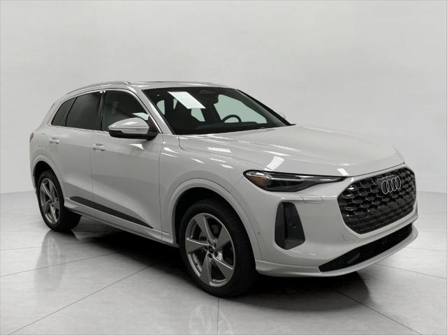 2025 Audi Q5 Premium Plus