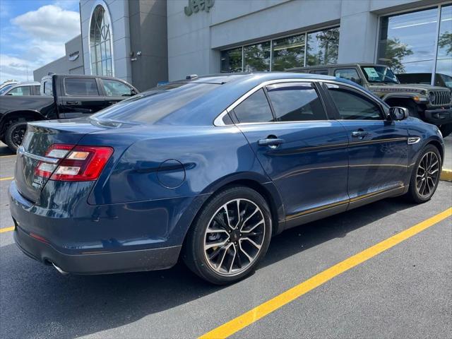 2017 Ford Taurus SEL
