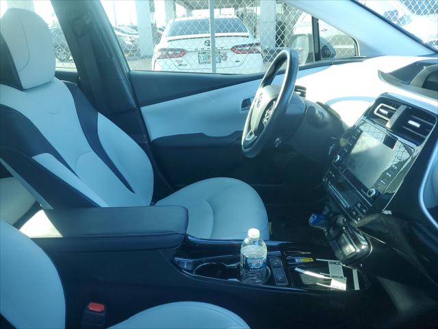 2022 Toyota Prius LE