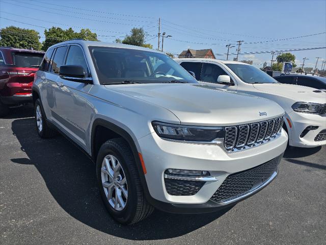 2022 Jeep Grand Cherokee Limited 4x4 2022 Jeep Grand Cherokee Limited 4x4